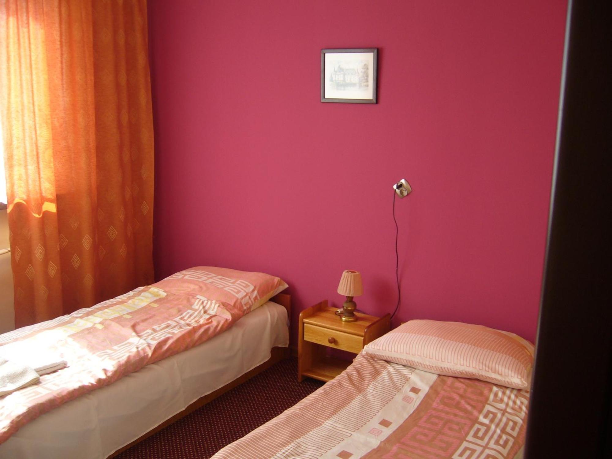 Karet Obiekt Hotelowy Skoczow Luaran gambar
